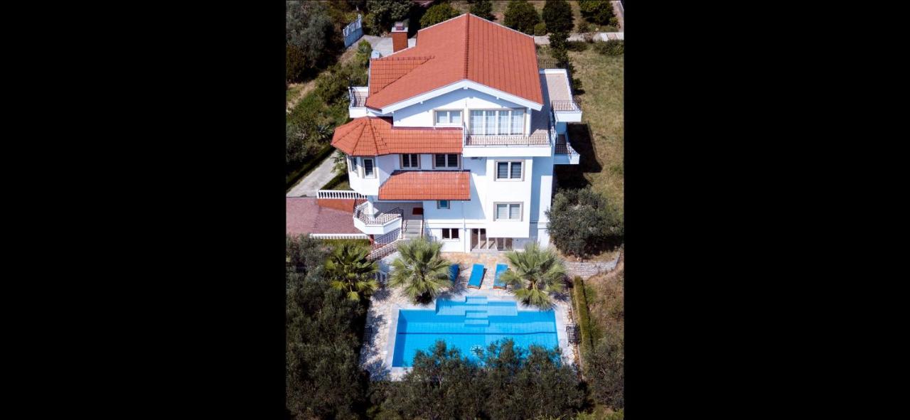 Villa Salo Labinot-Fushe Exterior photo
